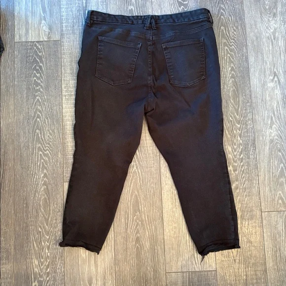 Good American Black Denim Jeans - Picture 4 of 5
